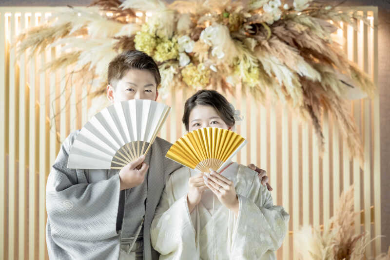 扇子×お顔隠しショット