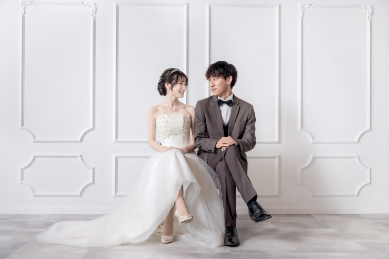 見つめ合い×足組ショット♪