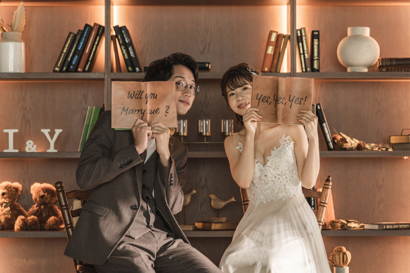 おふたりの個性でポージングも複数撮影♪