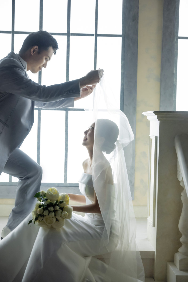 ベールの向こうに見つけた笑顔!