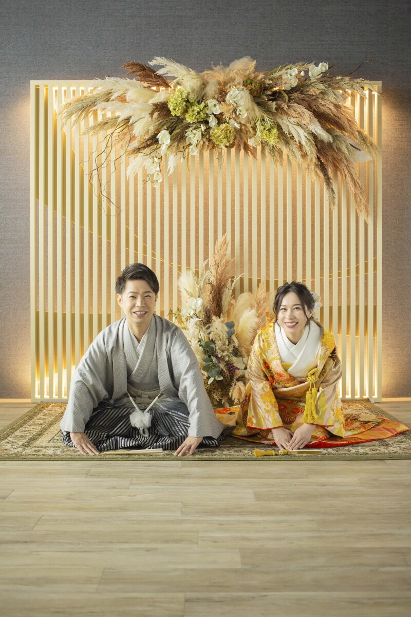 和装で押さえたい正座ショット