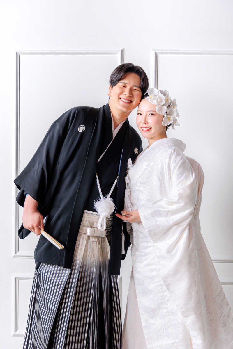 白壁に映える、寄り添いショット♪