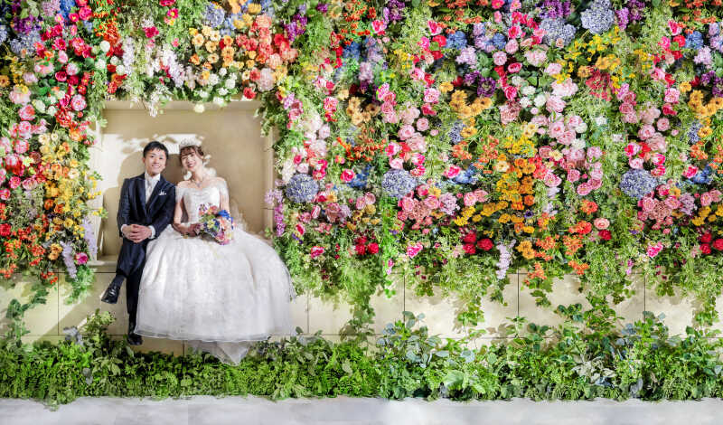 花々の祝福に包まれて