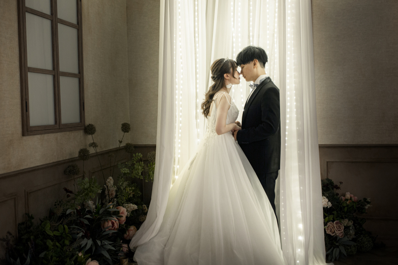 輝く天蓋に包まれて…