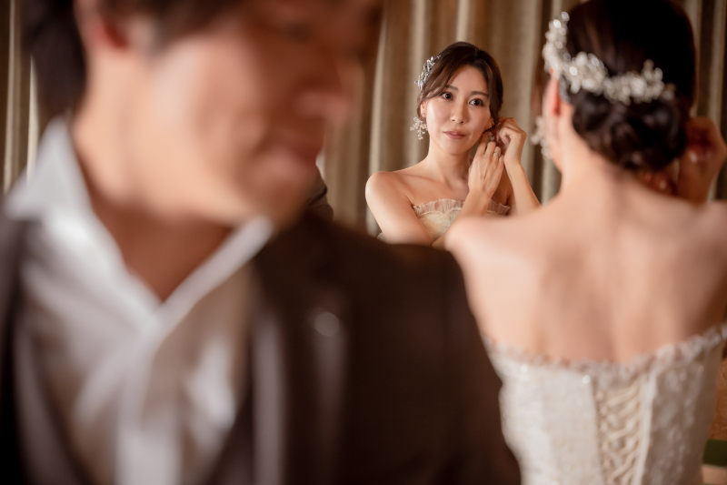 ミラー越しにお支度ショット♡