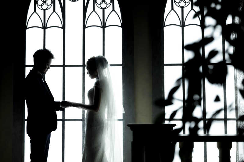 【チャペル】シルエットショット