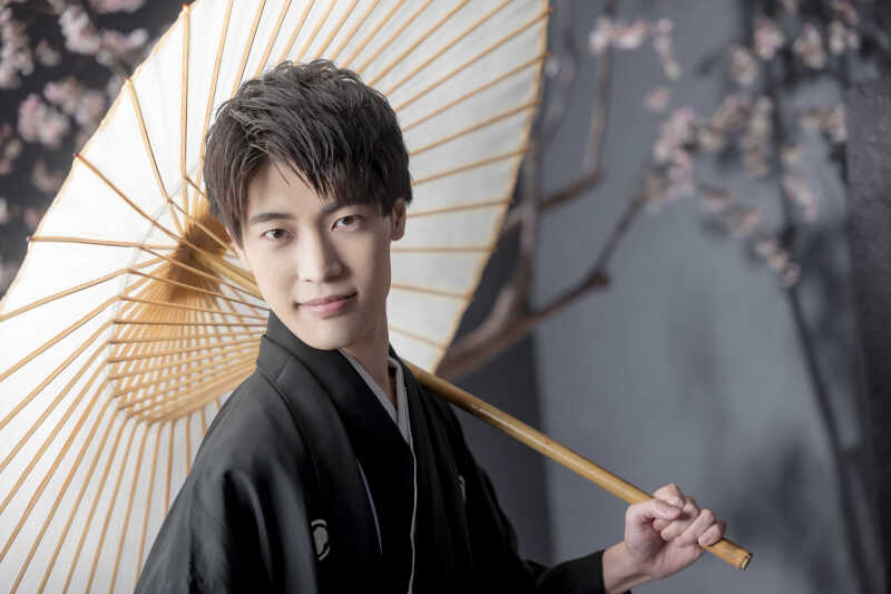 【新郎様ソロショット】