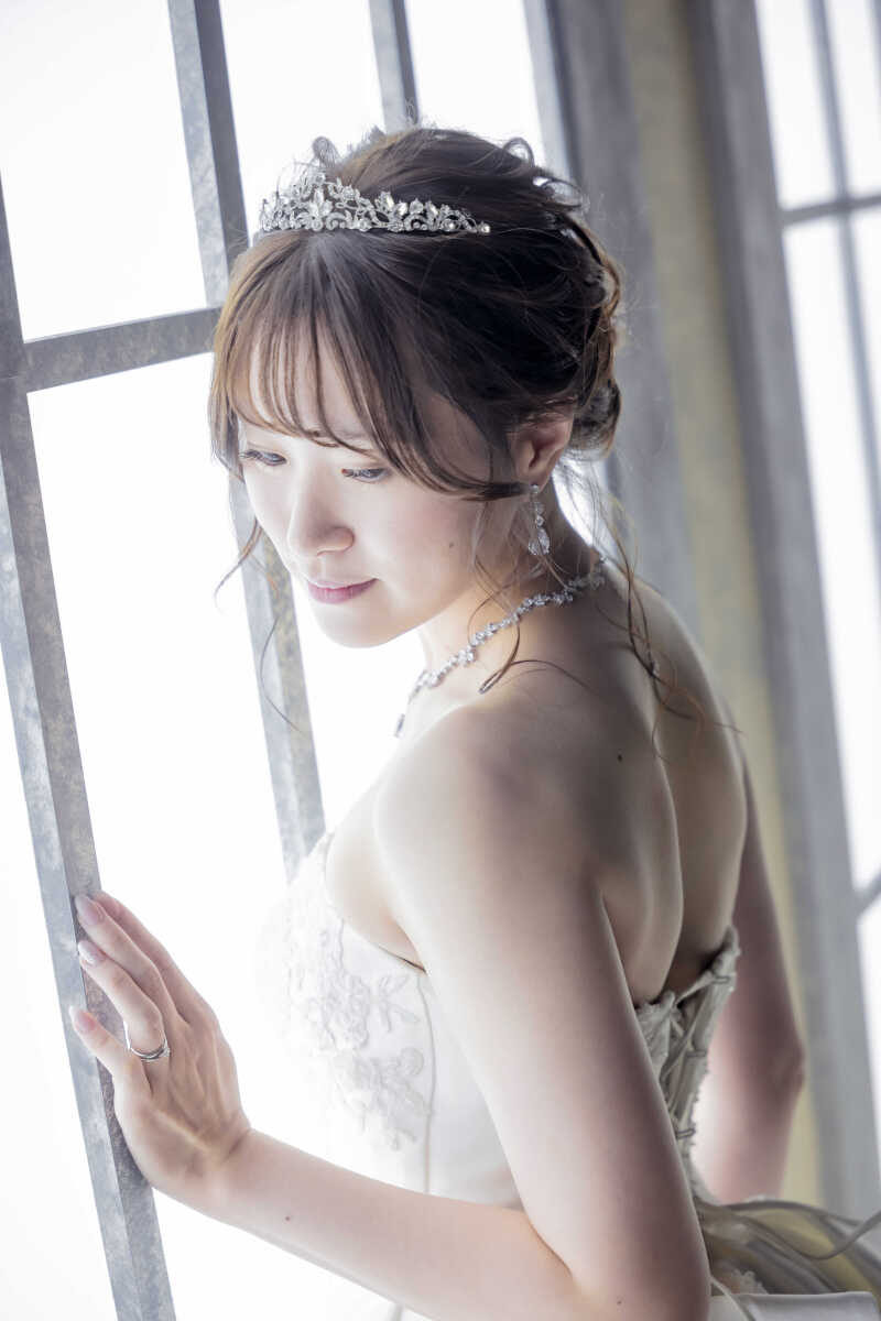 【チャペルシーン】ご新婦様ソロショット