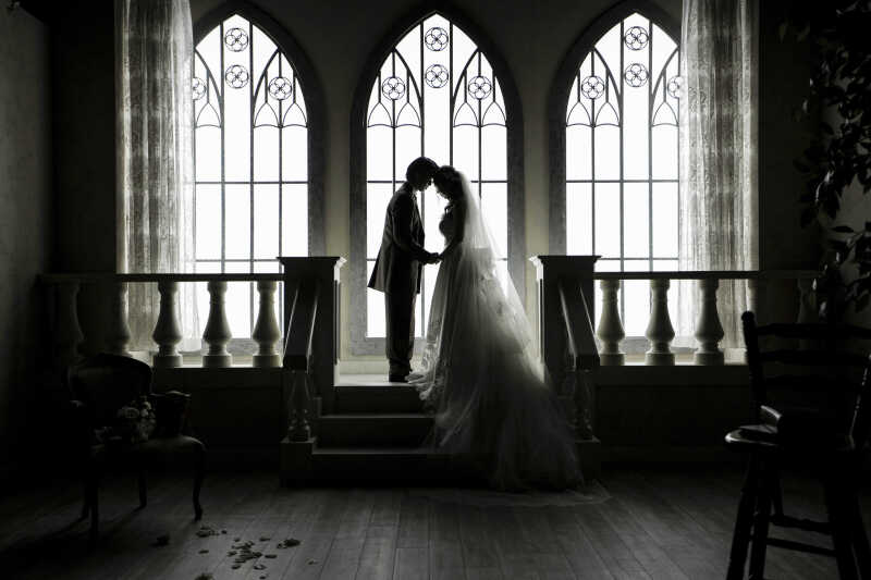 光に包まれた、おふたりだけの約束