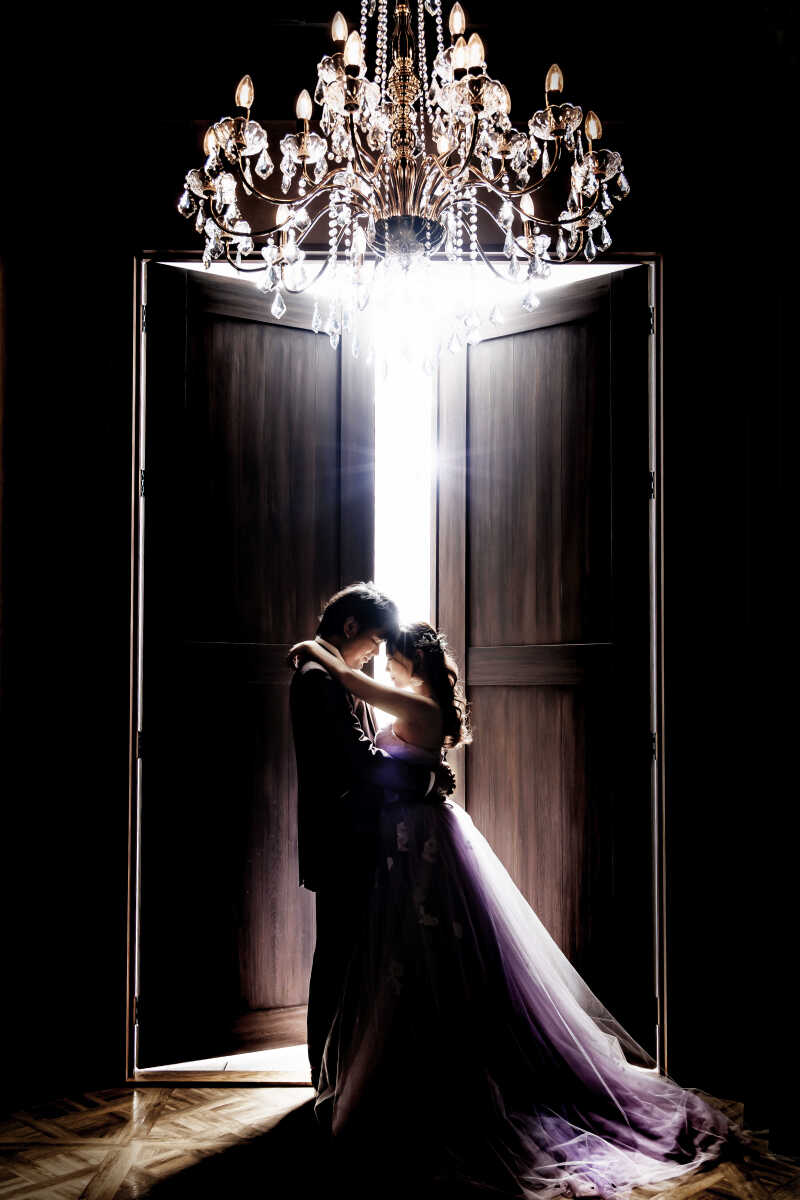 時が止まったかのような幻想的なシーン