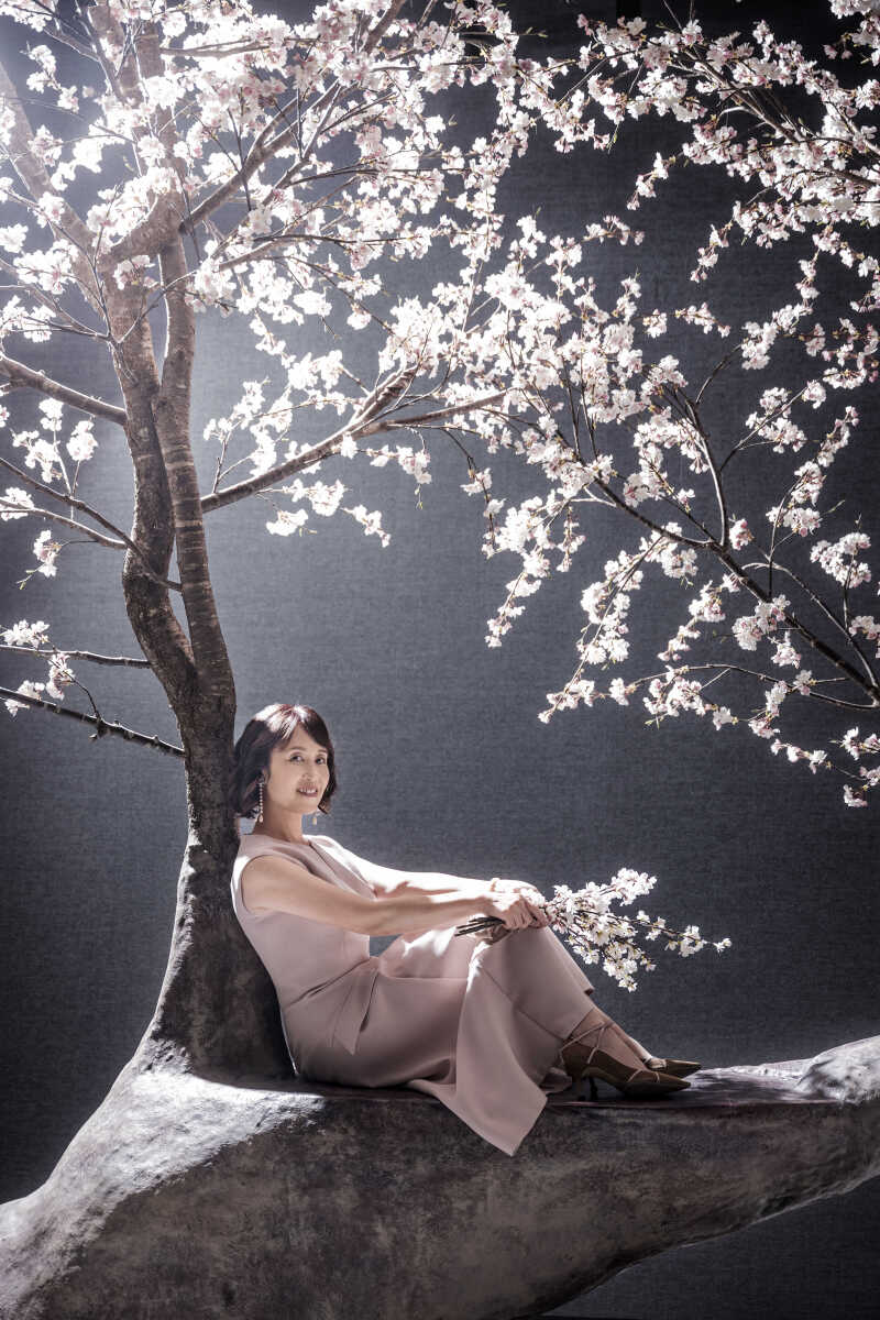 桜と共に輝くソロショット