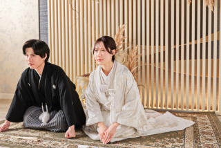 白から彩りへ、想いを重ねた前撮り時間