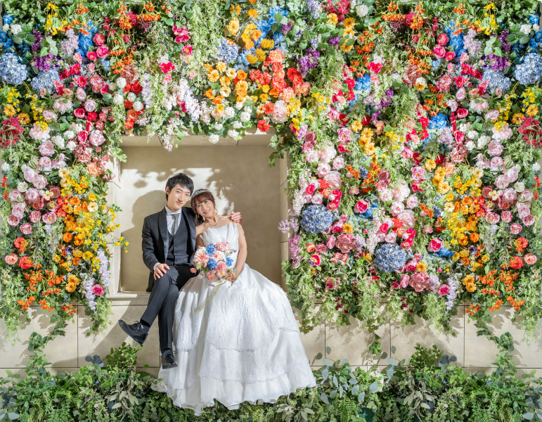 海外!?気持ちとステキ笑顔も上がる壁一面フラワー