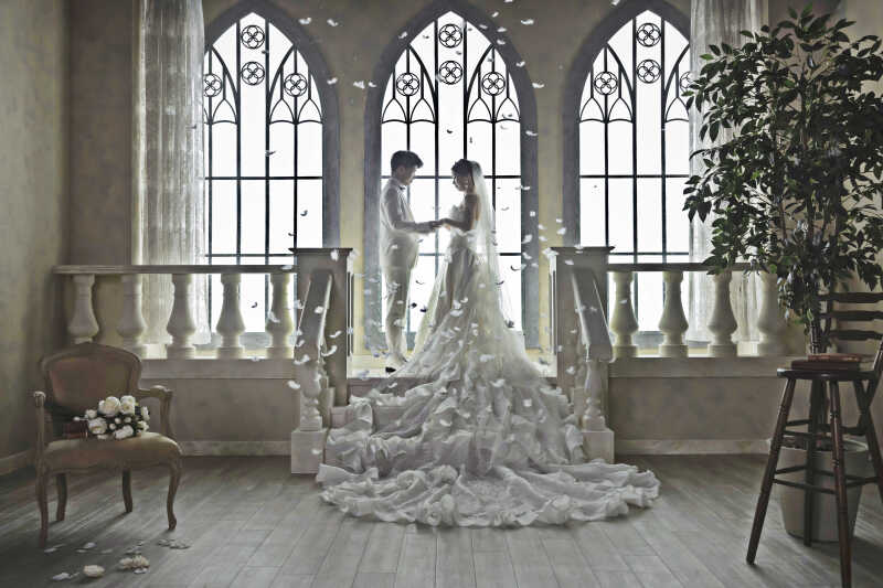 ふわっと羽が舞う瞬間…