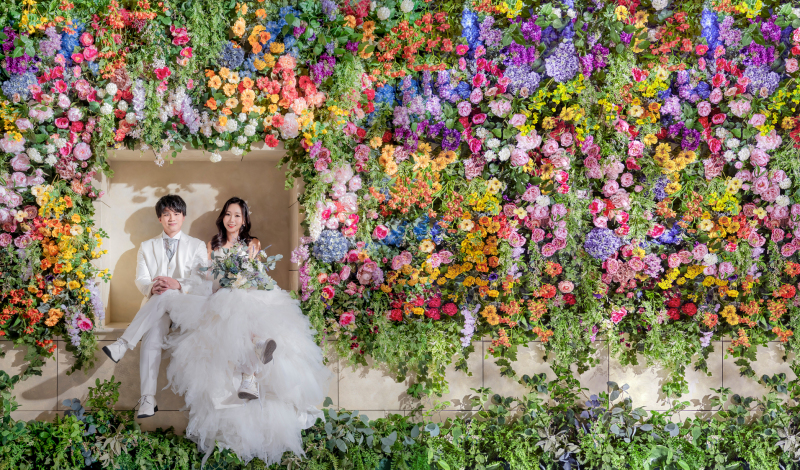 フラワーウォール|足組みショット