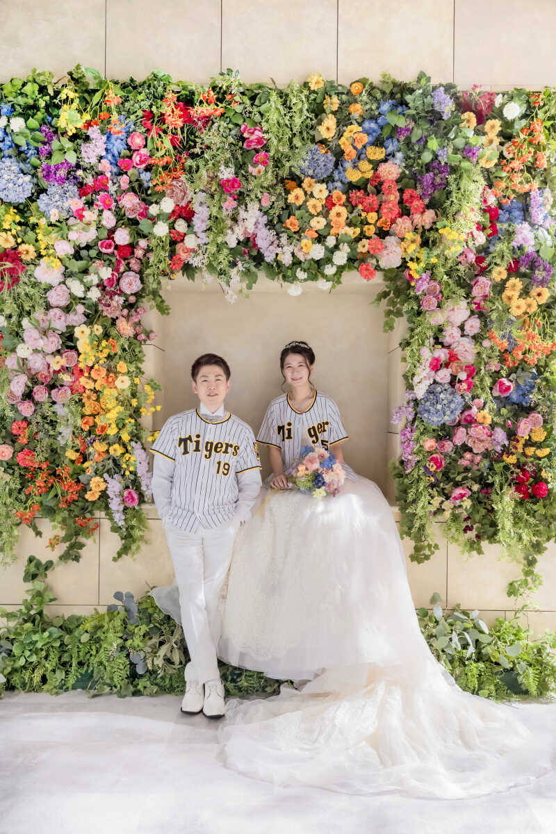 フラワーウォール×お揃いユニフォーム