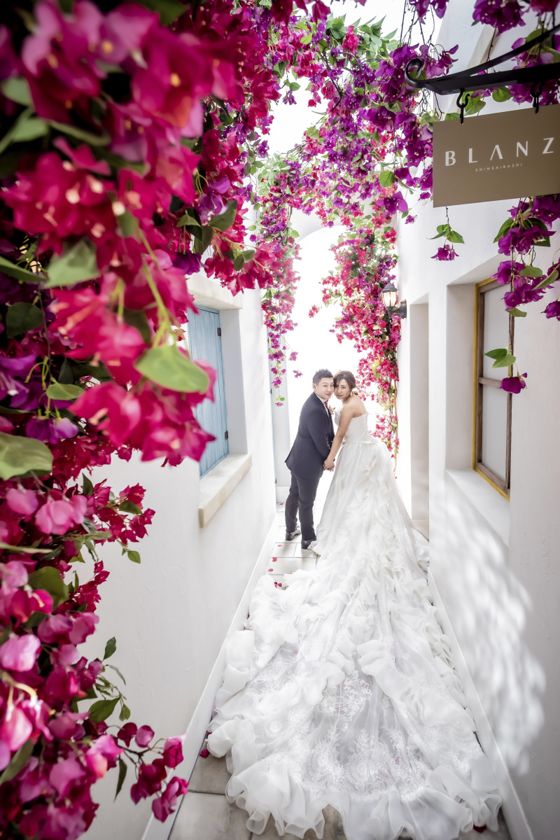 寄り添って振り返る。