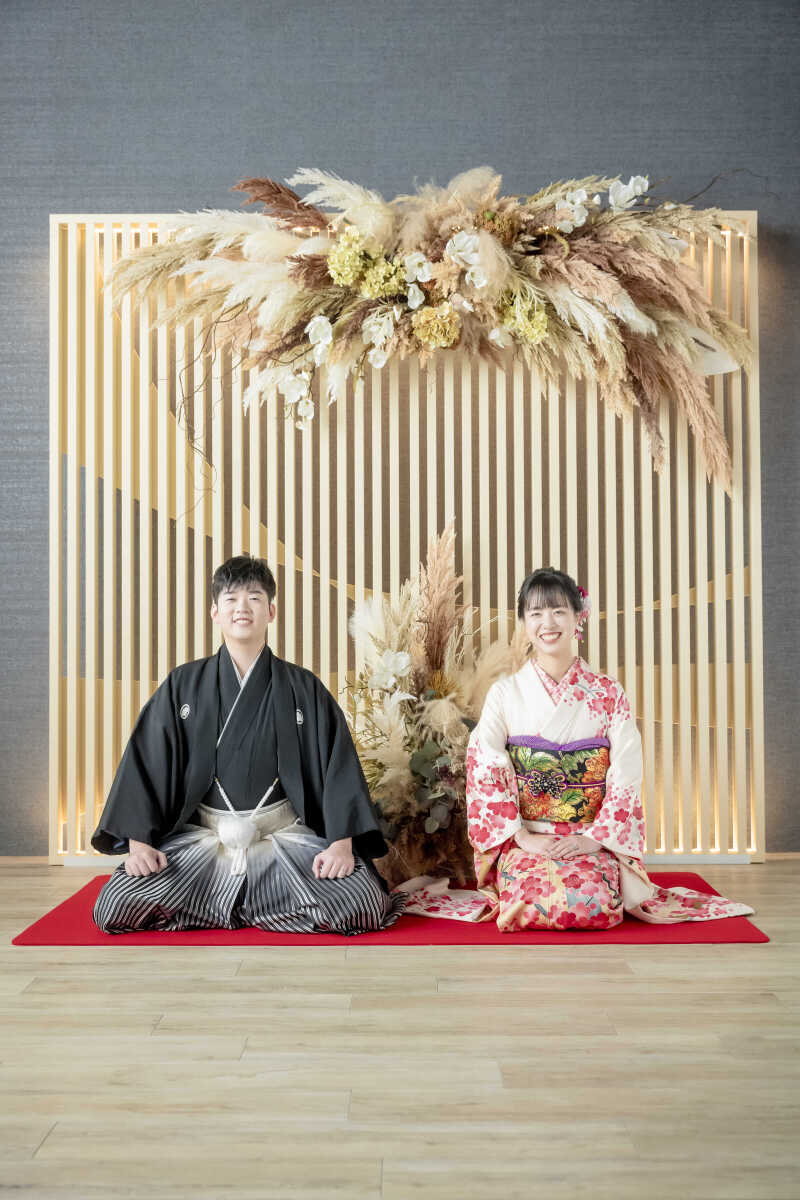 【和モダンルーバー】お座り挨拶ショット