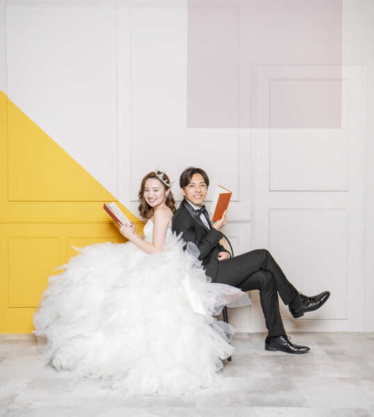 おふたりらしさが光るポップウォールシーンで!