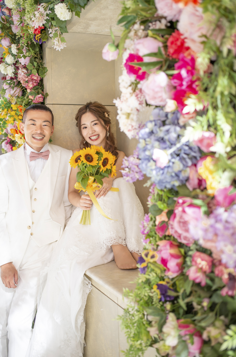 笑顔咲き誇るフラワーウォール