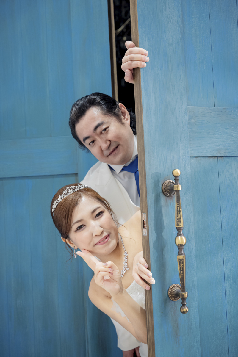 ドアからひょっこり