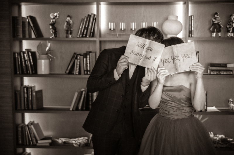 おふたりならではのアイテムも一緒にメモリアルに♪真紅のドレスもお気に入り♡