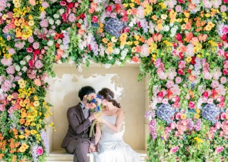 定番のフラワーウォール