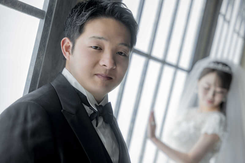 【新郎様ソロショット】眼差しが語る誓い