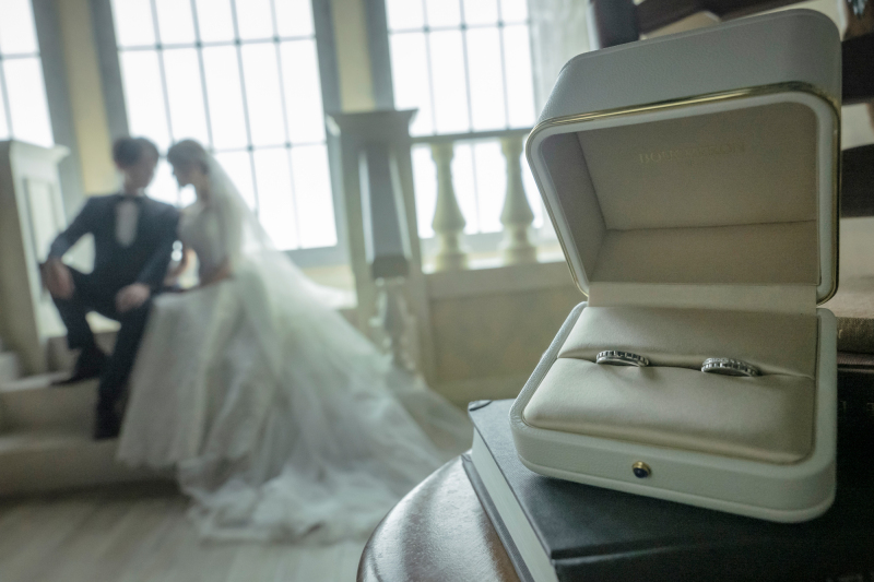 【チャペル】輝くリングショット