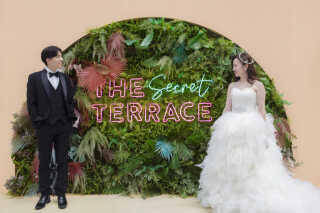 スタジオ内でロケ撮影の様な屋外撮影が叶う♪スペシャルプランフォトウェディング！