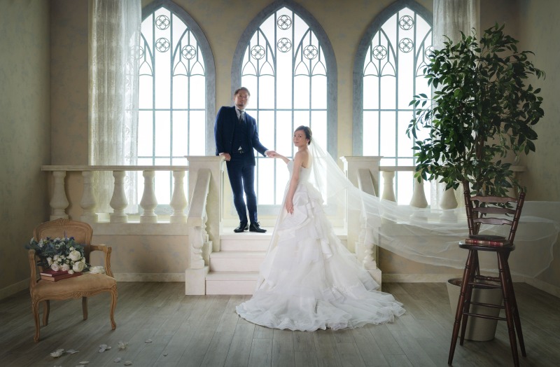 光に包まれて、永遠を誓う瞬間。