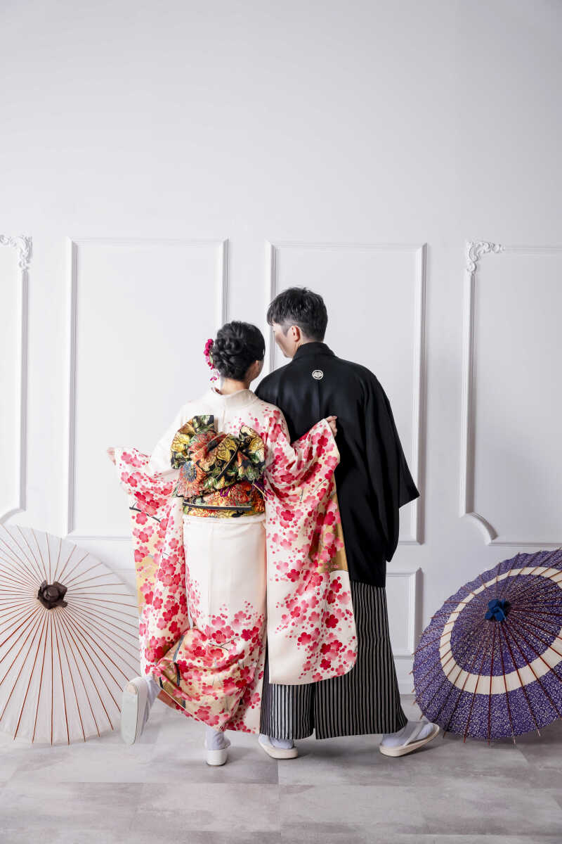 【ホワイトウォール】和傘バックショット