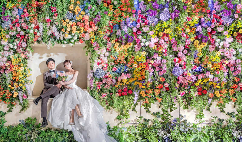 キュート&カラフルなフラワーに囲まれて