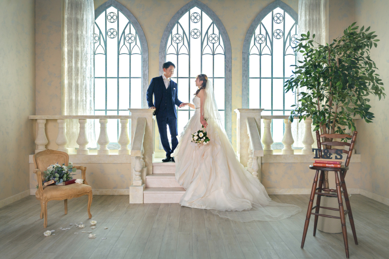 やわらかな光に包まれた、上品で美しいワンシーン