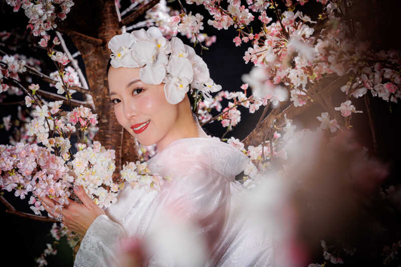 【新婦様ソロショット】華やかに個性を彩る瞬