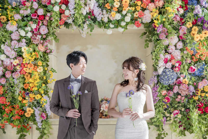 【フラワーウォール】見つめ合いショットでむすび♪