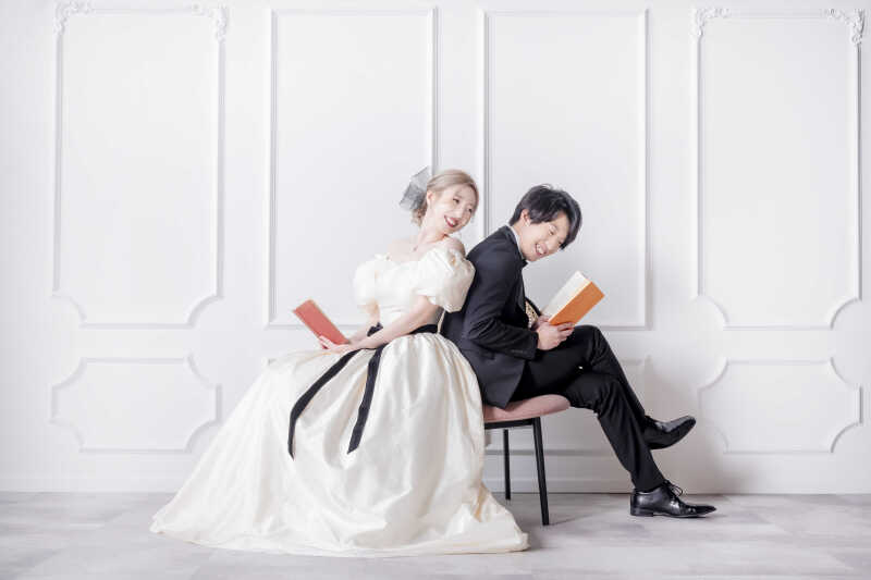 シンプルナチュラルな「ホワイトウォール」ショット