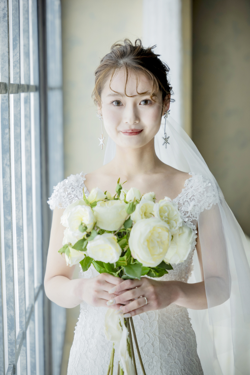 【チャペル】ご新婦様ソロショット