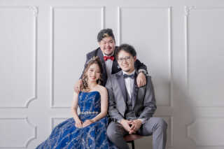 とびきりのフォトウェディングにお友達が愛情と友情をたっぷり添えて下さりました♪