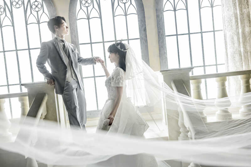 光に包まれたエスコートショット