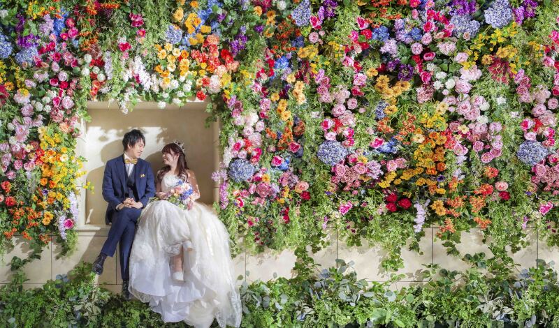 フラワーウォールで会話も心も弾むショットを♪