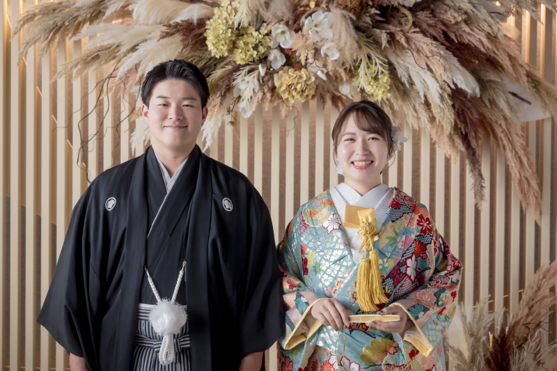 和装からドレスまで。世界観を旅する前撮り