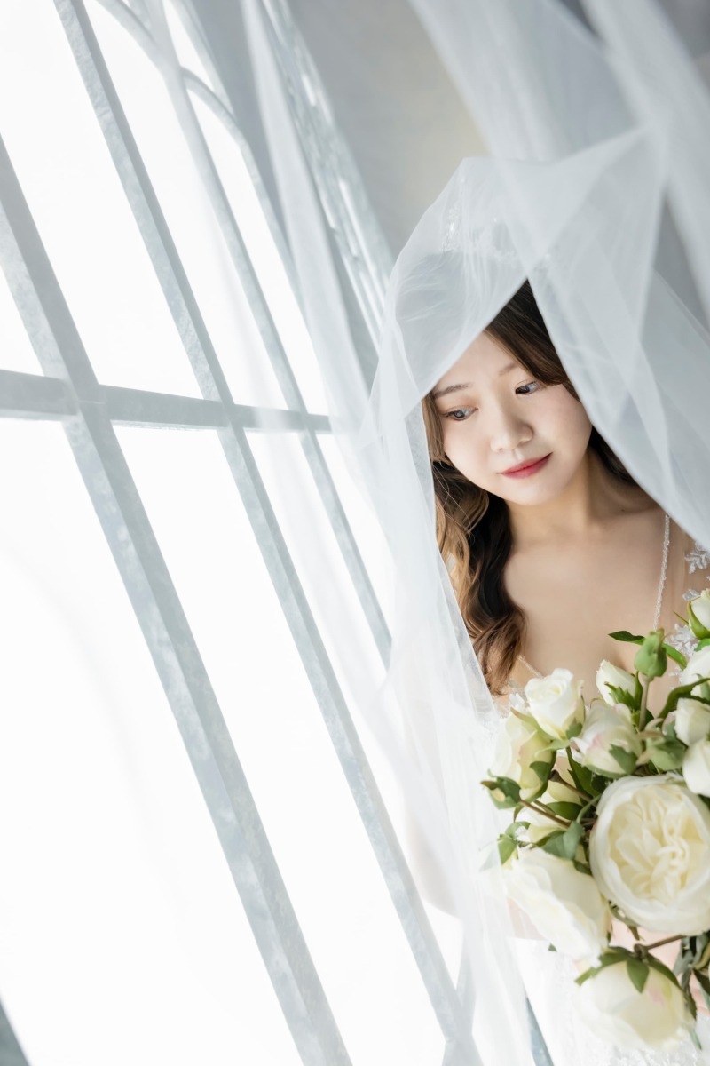 ベールの中のご新婦様