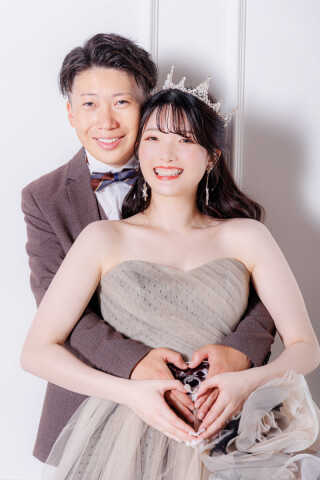 ちょっぴり先に家族写真！三人で一緒にハッピーウェディング♡