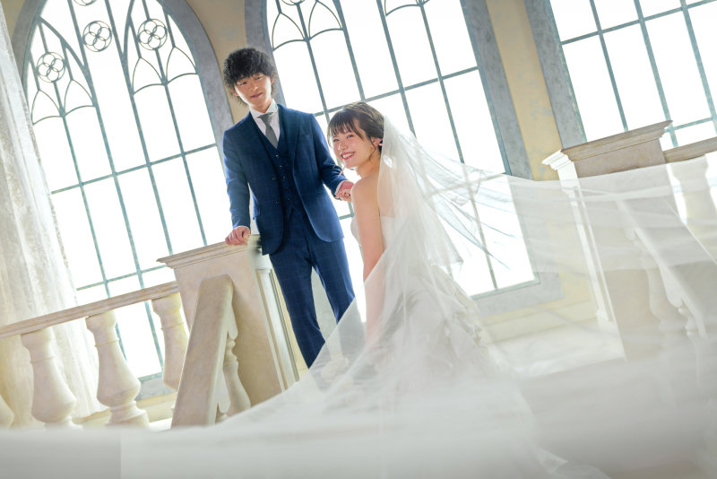 光の中で導かれる、ふたりのはじまり