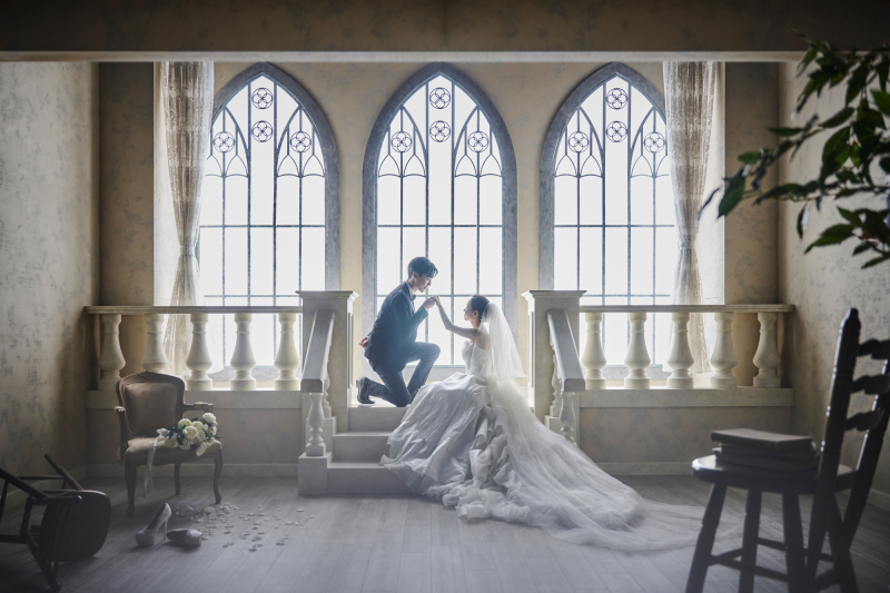 幻想的なチャペルで挙式も叶う