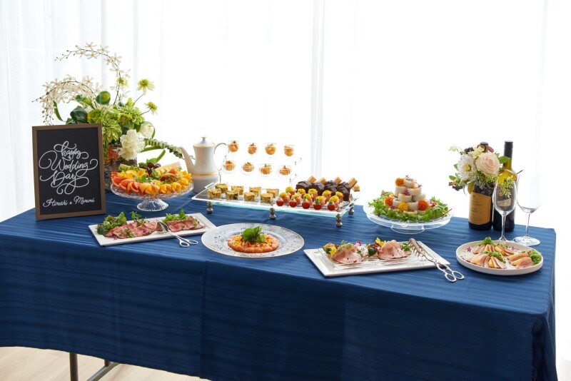 【フォト+会食(ブッフェ)|気軽に顔合わせ♪|187,000円】スタジオ撮影とブッフェでご家族とあたたかなひとときを!