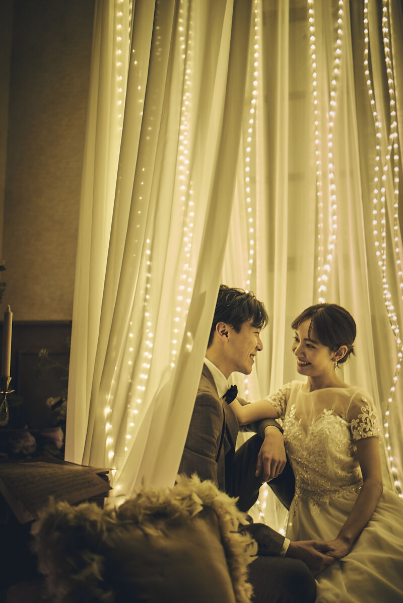 【Winter campaign | 1月末撮影までの限定|洋装2着スタ+ロケ】暖かいスタジオも冬のイルミネーションも楽しめる✨