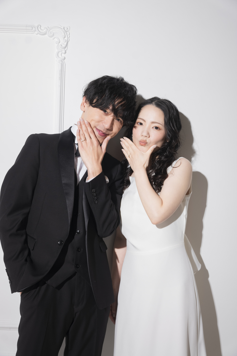 【6月末まで先着10組限定】ドレスにこだわりたい方向け！White＆Colorドレス｜ドレス2着5シーン・全150カット撮影！