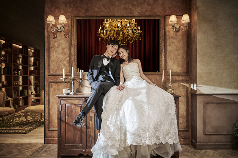 【ブランズ心斎橋の早割✨|毎月10組限定】最大15%OFF!半年以上先に撮影検討の方(掲載金額はスタジオ6シーン洋装2着の例)